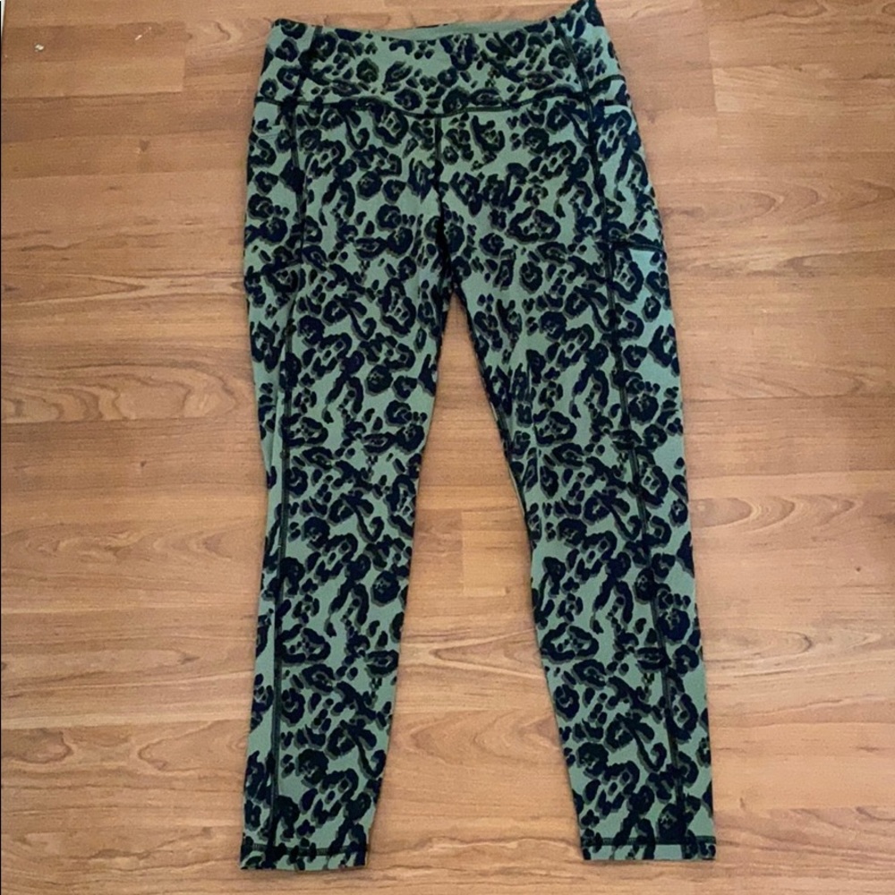 Victoria’s Secret Leggings